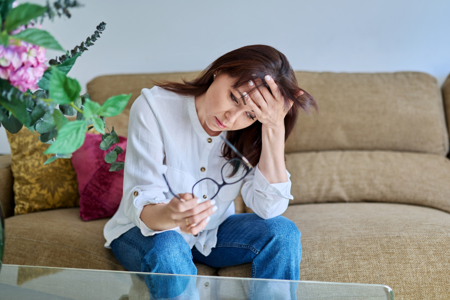 擔心認知功能退化？了解腦退化症成因、特徵及過程